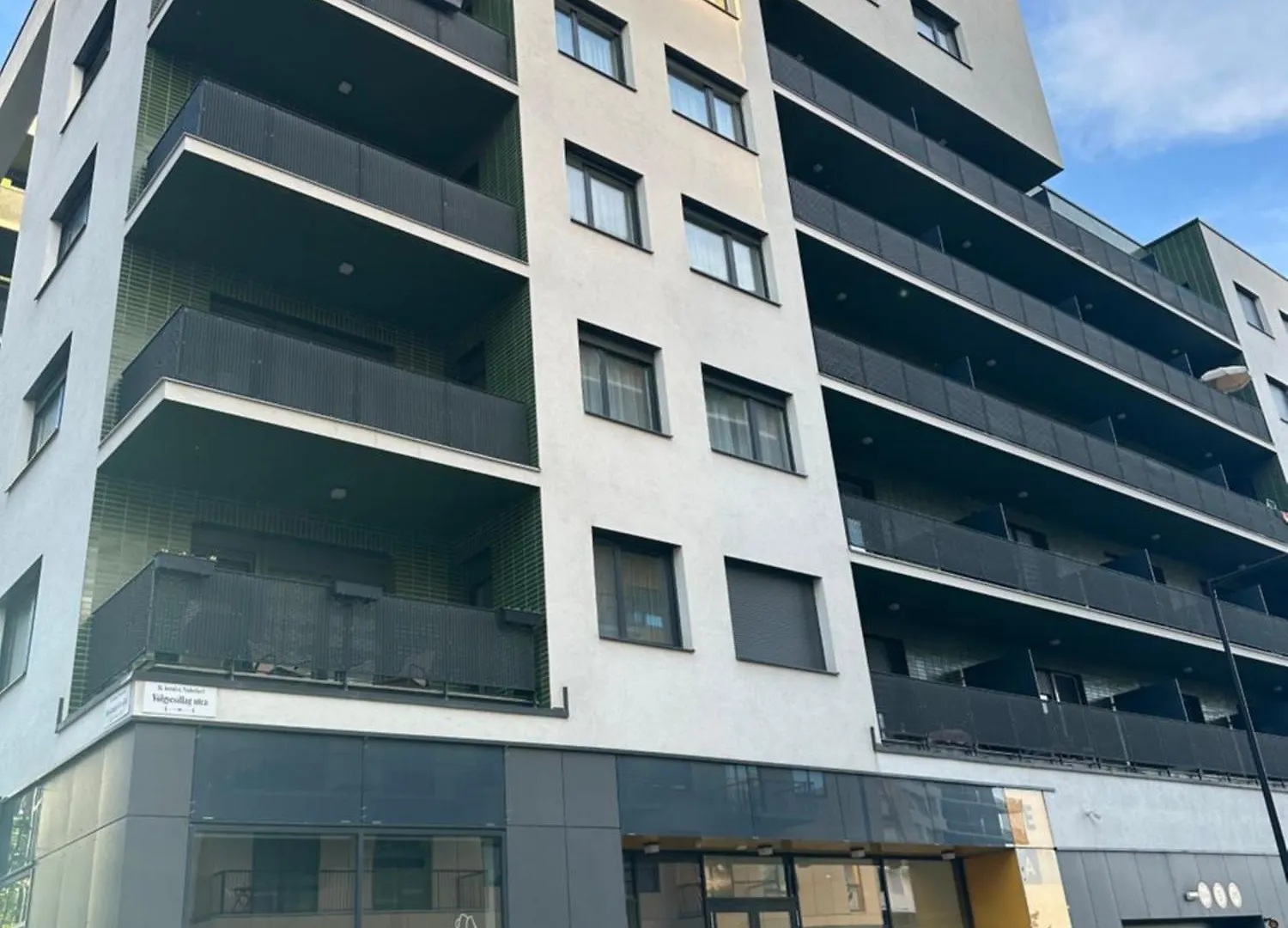 Modern Riverside Apartmen With A Balcony And Garage Budapeşte 0*,  Macaristan